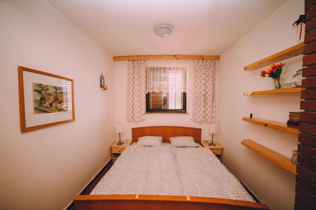 Holiday Home Castanea Praporcan Exterior photo